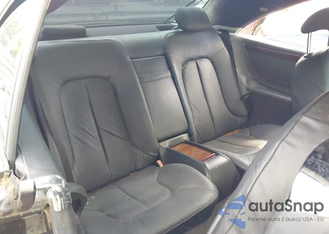 WDBPJ75J5YA003339: 42333871