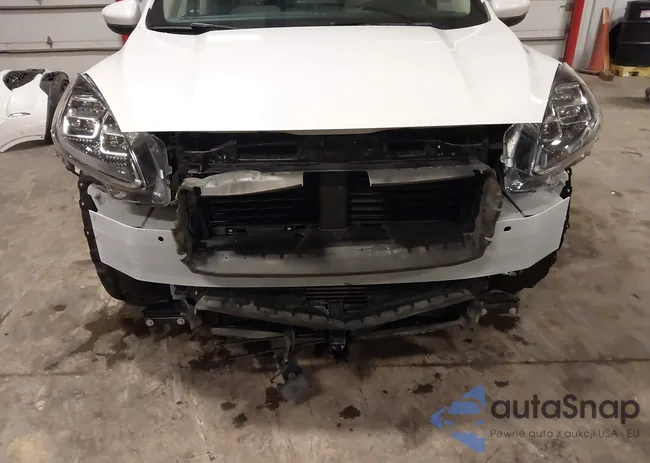 1FMCU9J99LUA26706: 42334060