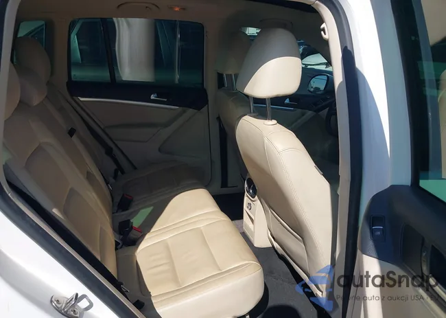 WVGAV7AX3CW529966: 42335362