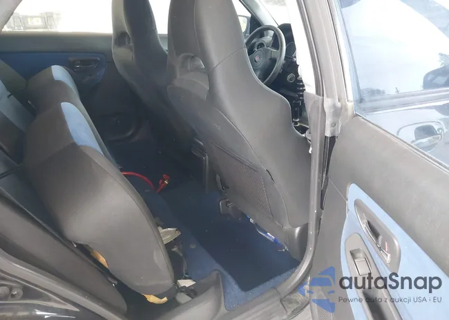 JF1GD70626L504028: 42335579