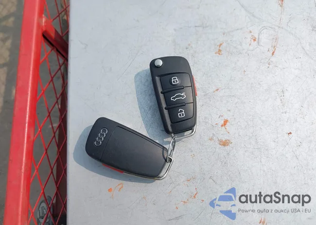 WA1ECCFS3JR009080: 42335607