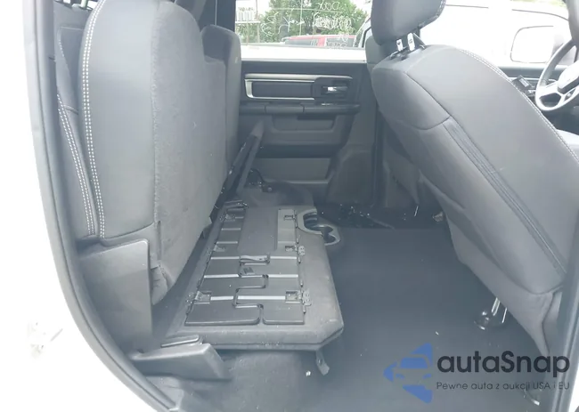 1C6RR7LG0PS548147: 42335648