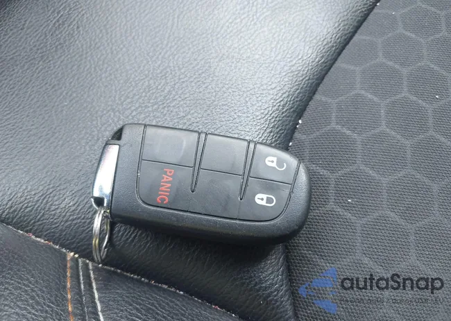 3C4NJDBB8KT834306: 42334955