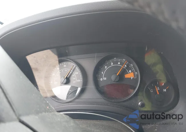 1C4NJRFB6GD500649: 42335103