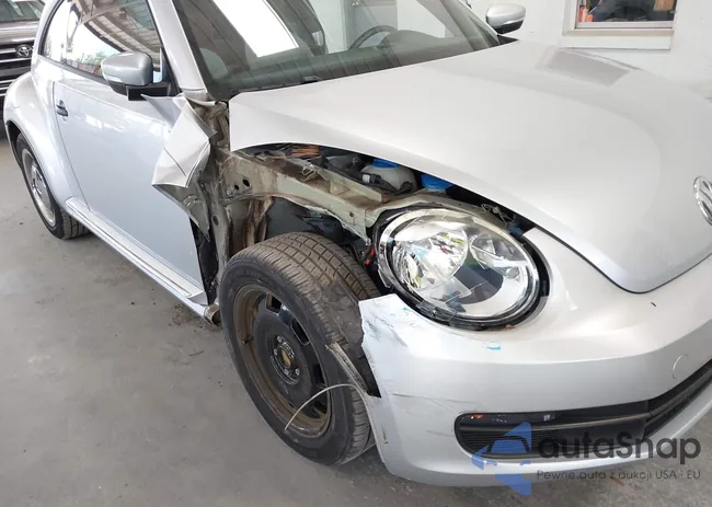 3VWF17AT3FM654647: 42336350