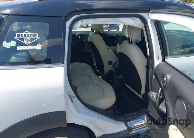 WMWZB3C53FWR43884: 42336430