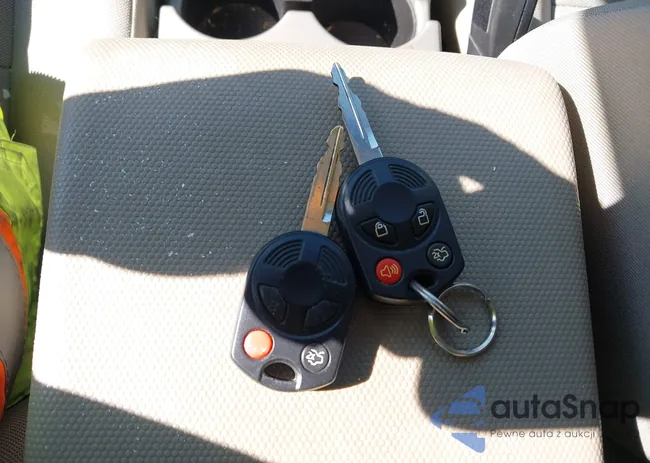 1FMCU0DG5BKB19058: 42336603