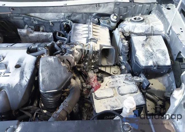 JA4AD3A32EZ011176: 42336692