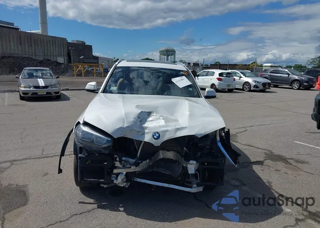 5UXTR9C53KLE14519: 42335867