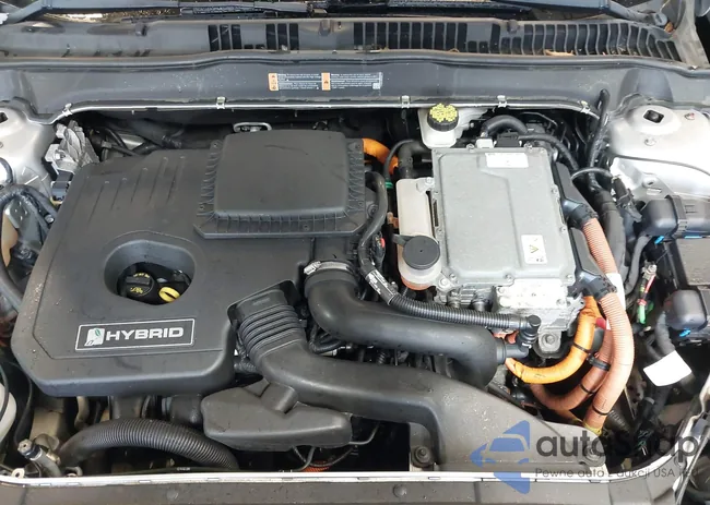 3FA6P0LUXKR111037: 42336100