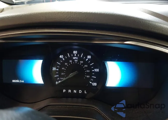 3FA6P0LUXKR111037: 42336100