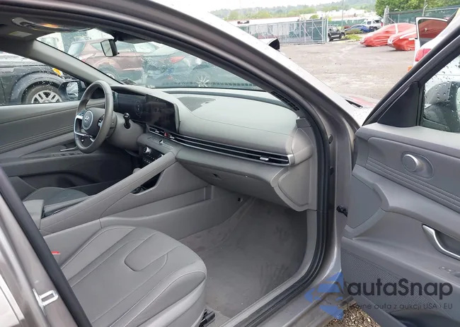 KMHLS4AGXPU611730: 42337288