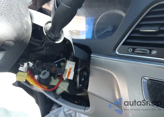 5NPE34AF8FH240349: 42337339