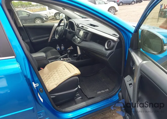 JTMRFREV2JJ206592: 42337392