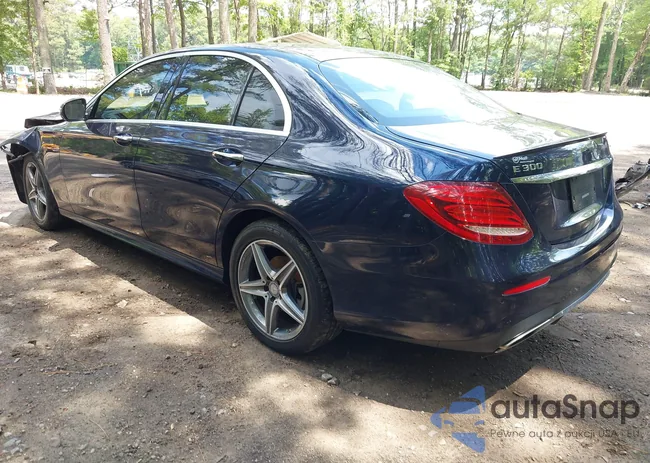 WDDZF4KB8HA062835: 42337403