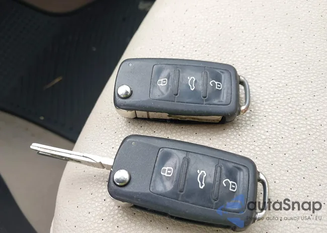 XX3VWDZ7AJ0BM3848: 42337453