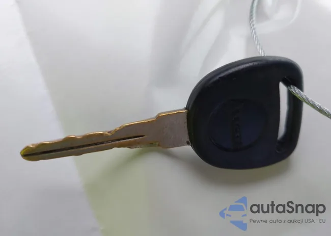 1GCCS19WX28188728: 42337500