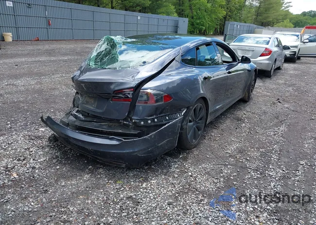 5YJSA1E59NF469015: 42337579