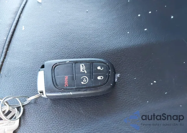 1C4PJMCS0HW563302: 42337586