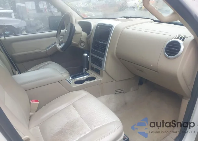 4M2EU48838UJ05755: 42336759