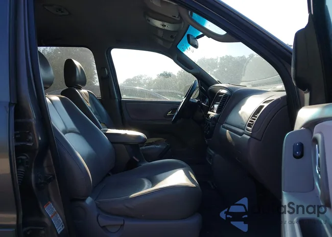 4F2CU09162KM44567: 42336774