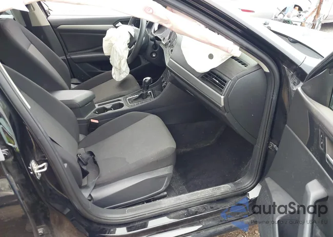 3VWC57BU9KM201612: 42336966