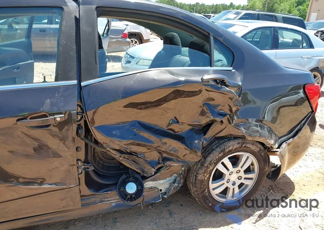 1G1JC5SH3E4139348: 42336984