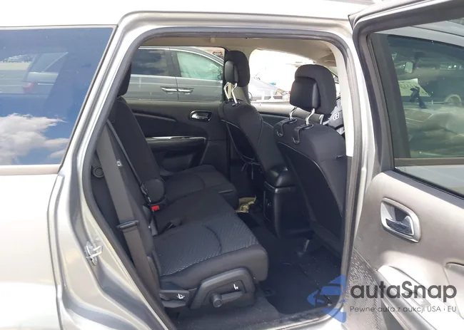 3C4PDCBG1HT537702: 42337021