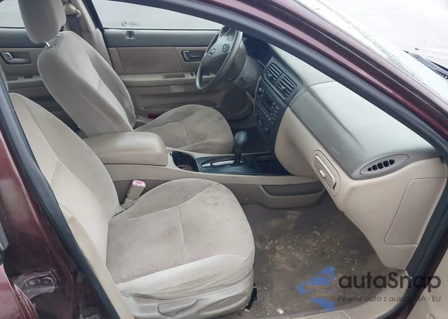 1FAFP55U51G220716: 42338173