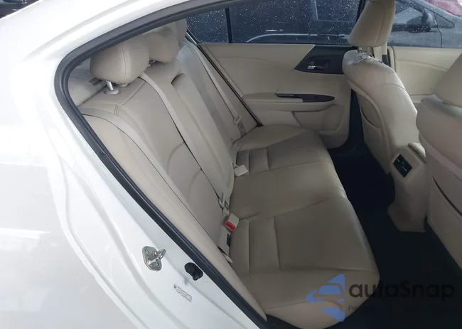 1HGCR3F97DA024873: 42338181