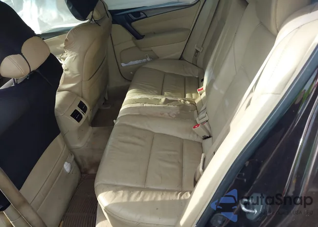 19UUA8F2XAA018556: 42338376