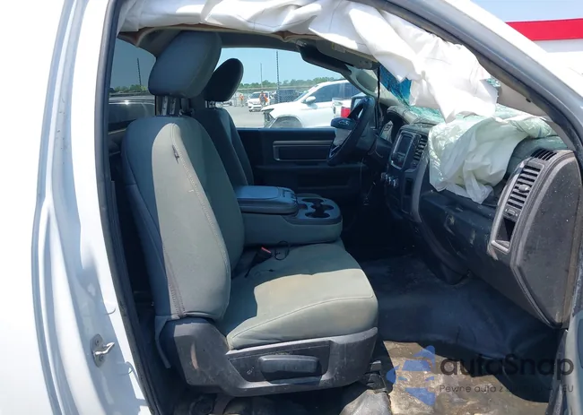 3C6JR6AT0GG331339: 42338383