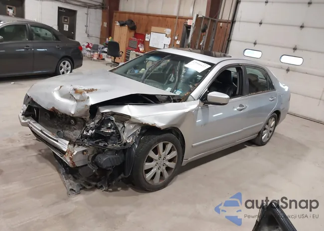 1HGCM66547A040613: 42338423