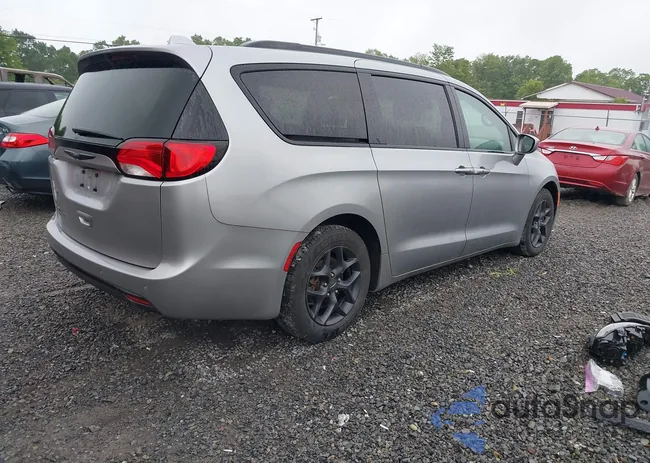 2C4RC1BG6JR172250: 42338521