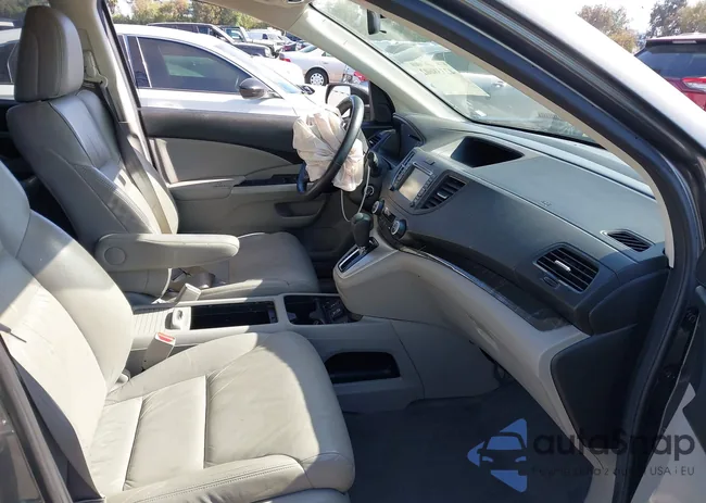 2HKRM4H73DH628096: 42338602