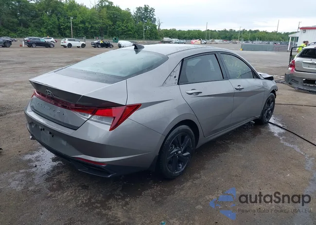 KMHLS4AG9NU368912: 42338680