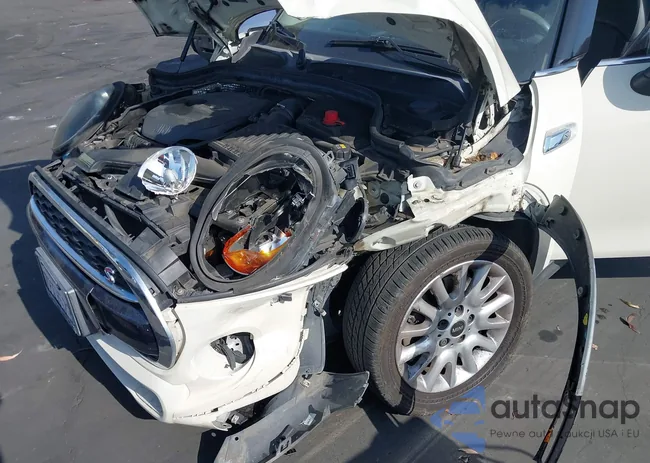 WMWXP7C55F2A39819: 42338717