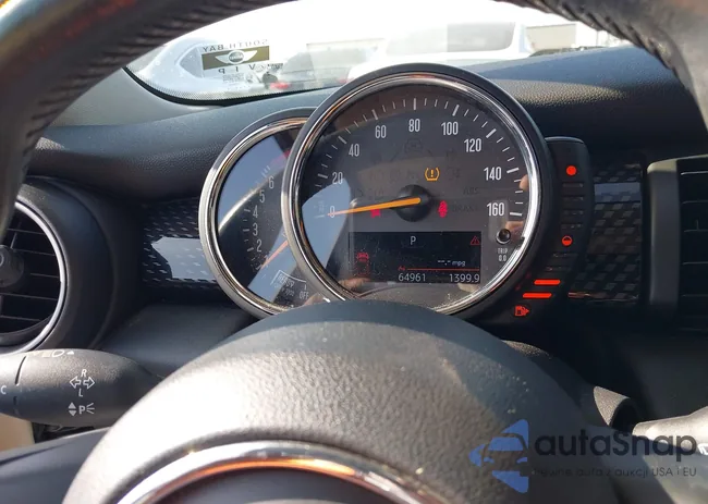 WMWXP7C55F2A39819: 42338717