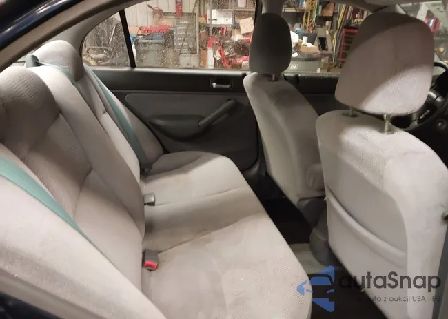 2HGES26762H573680: 42338112