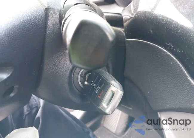 KNADM4A38G6667571: 42338122