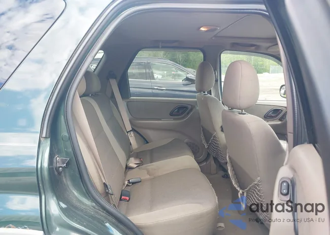 1FMYU04122KA38486: 42339192