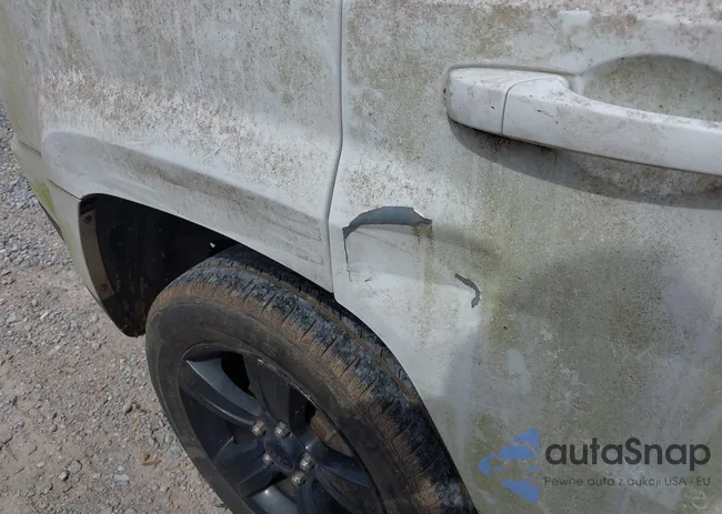 1C4NJPBA3FD377795: 42338812