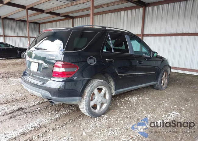 4JGBB86E38A349563: 42338970