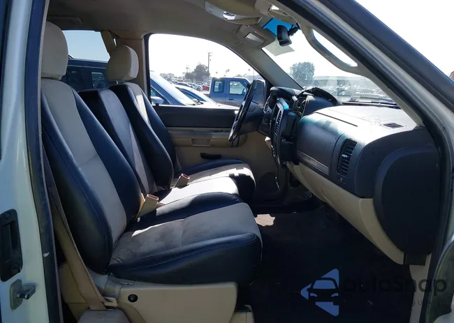 1GCEC19088Z141797: 42339048