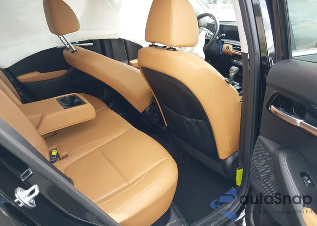 KNDER2AA8R7636670: 42340571