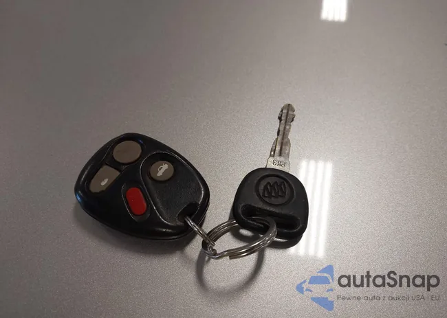 1G4HP52K64U229724: 42340625