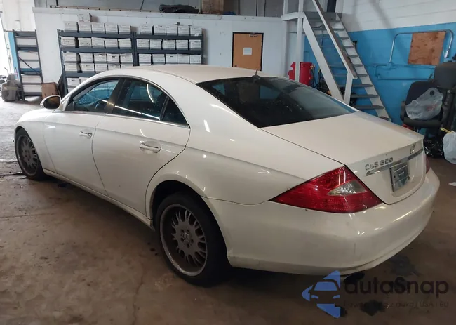 WDDDJ75X96A030135: 42340677