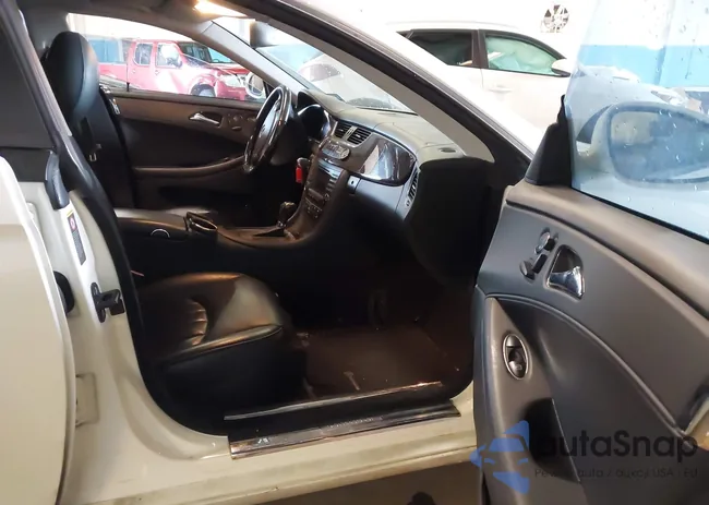 WDDDJ75X96A030135: 42340677