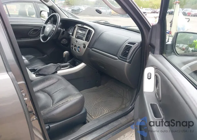 4F2YZ941X5KM17220: 42340685