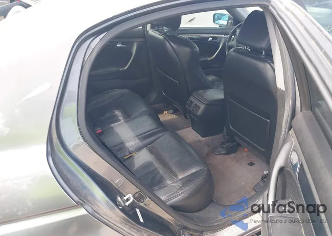 19UUA66205A011237: 42339882